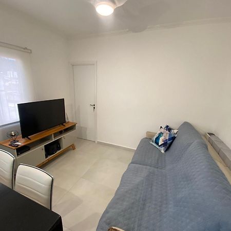 Canto Forte- Suite C/Varanda - Ate 5 Hospedes- Garagem - Wi Fi E 200 Metros Da Praia, 50 Metros Da Av Gastronomica Da Pg Praia Grande (Santos) Exterior foto